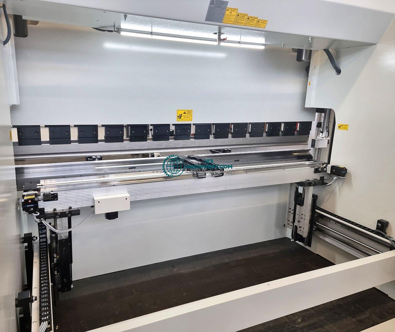 Mostrar anuncio Hydraulic CNC press brake HESSE by DURMA AD-Servo