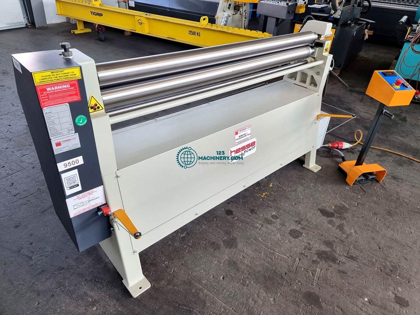 Afficher l`annonce Motorized 3-roll plate bending machine HESSE by IS