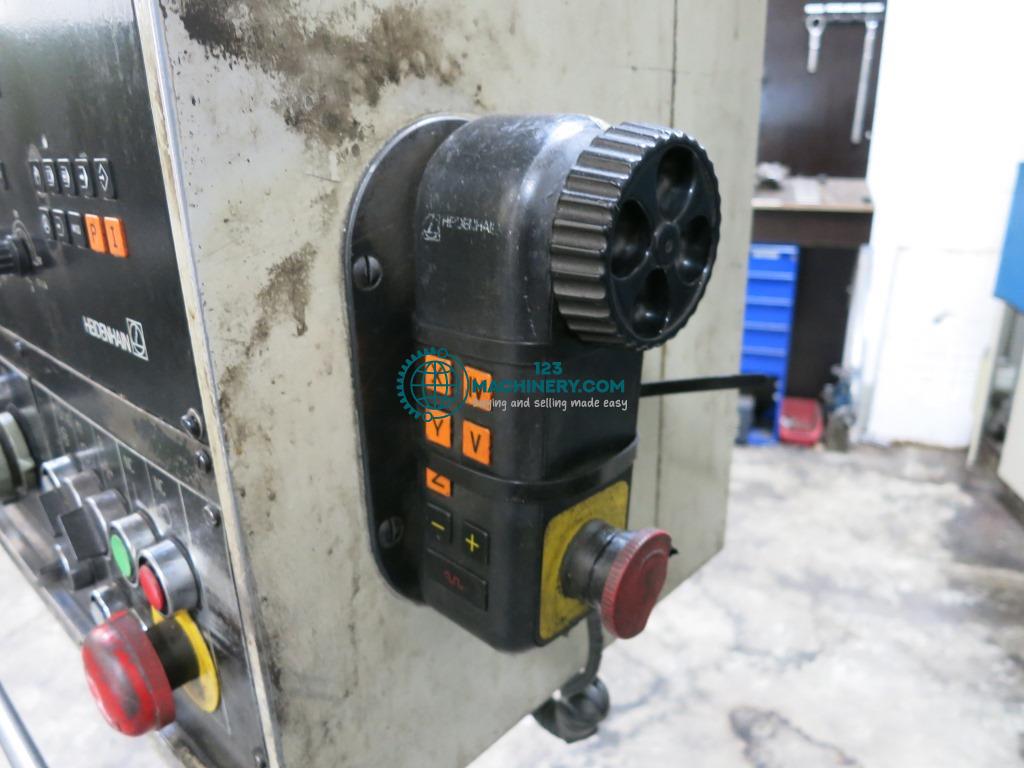 Toon advertentie Tischbohrwerk