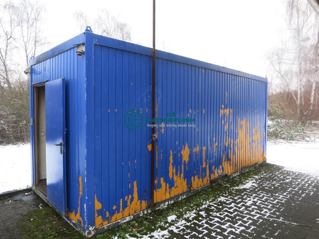 Container
