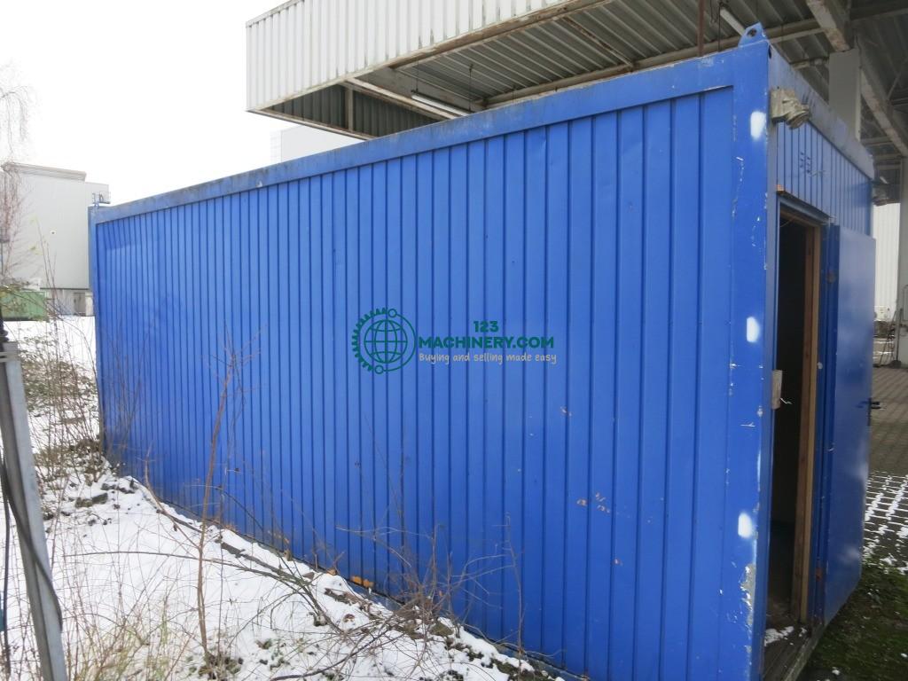 Container