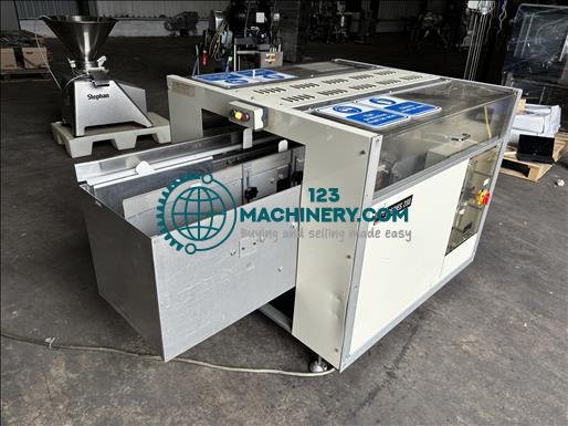 Jacob White 200 Two Flap Sealer