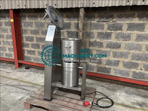 Показывать рекламу Robot Coupe R45 Vertical Cutter Mixer