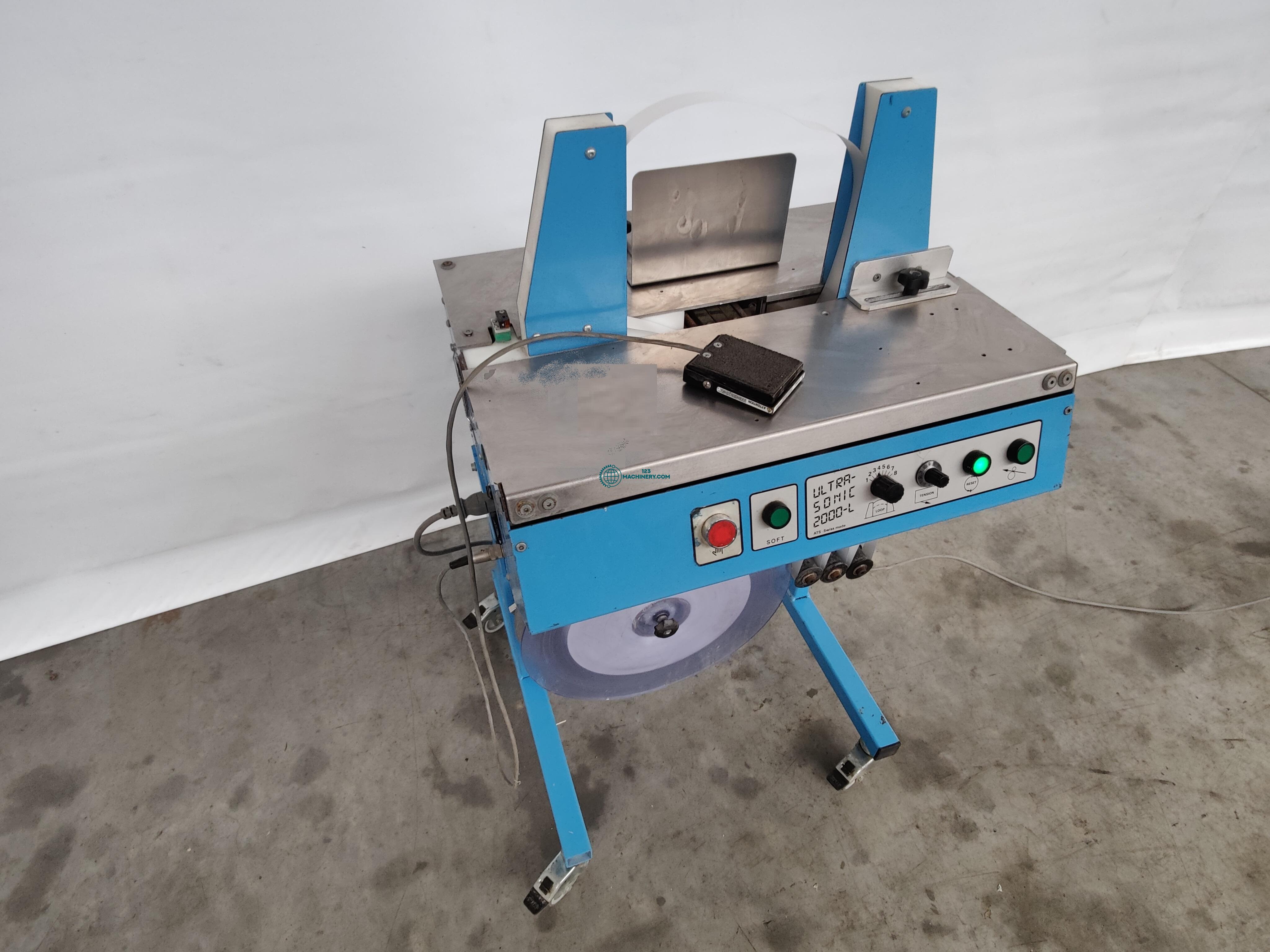 Show advert Banding machine