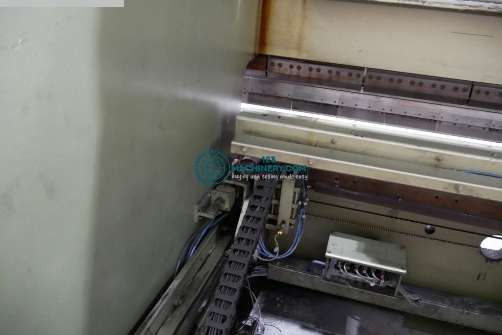 Mostrar anuncio Abkantpresse - hydraulisch