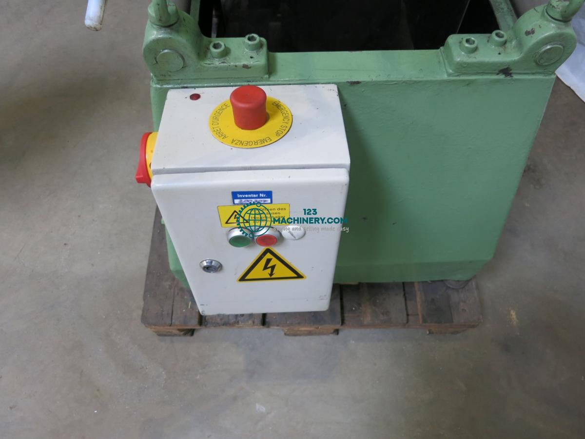 Mostrar anuncio Schleifmaschinen