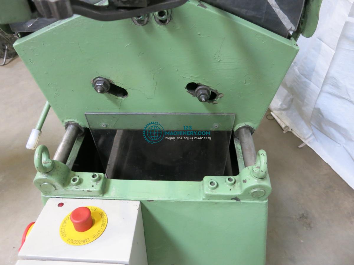 Mostrar anuncio Schleifmaschinen