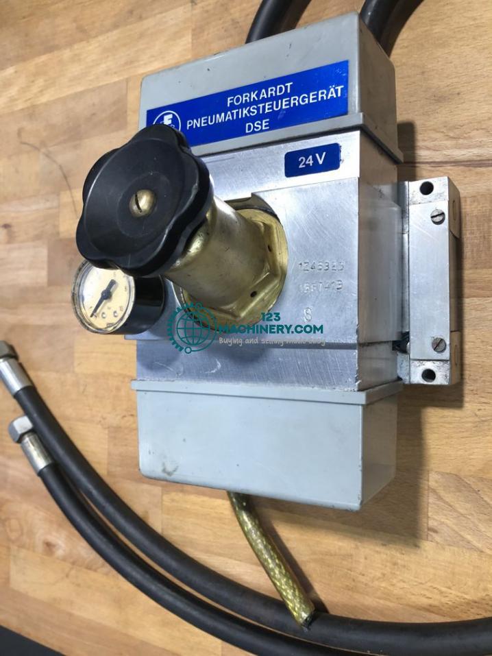 Inserat anzeigen FORKHARDT DSE Pneumatiksteuergerät