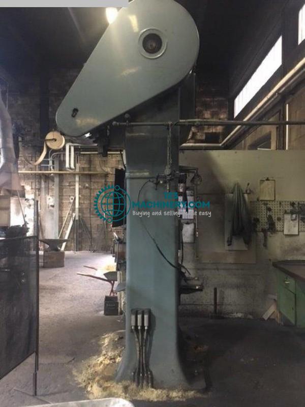 Friktionsspindelpresse - Zweiständer