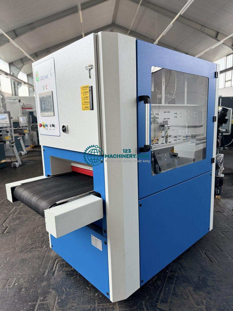 Mostrar anuncio Deburring and edgerounding machine GECAM G 65 RX