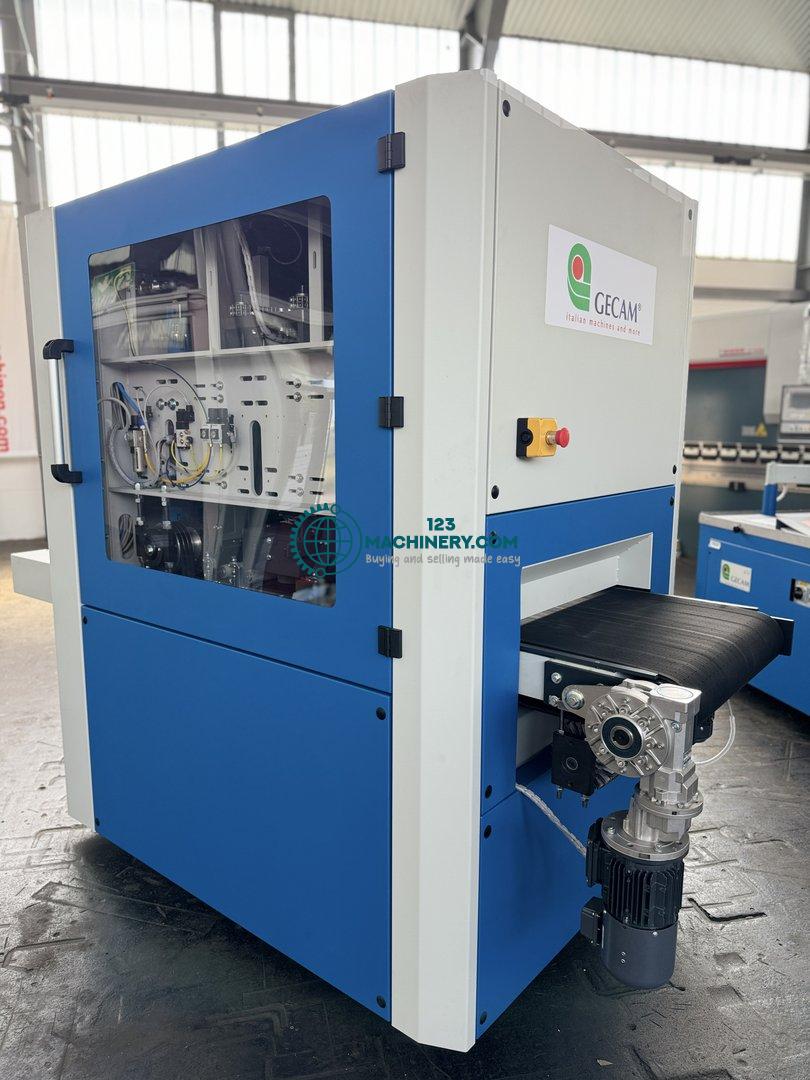 Mostrar anuncio Deburring and edgerounding machine GECAM G 65 RX