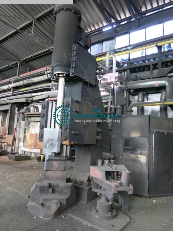 Afficher l`annonce Schmiedehammer