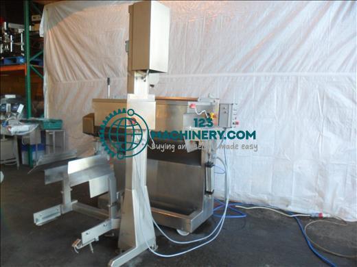 Velati Mixer300 twin shaft paddle mixer and tote bin hoist