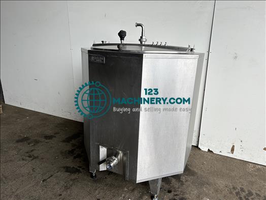 Mostrar anuncio Charles Wait 650L Holding tank