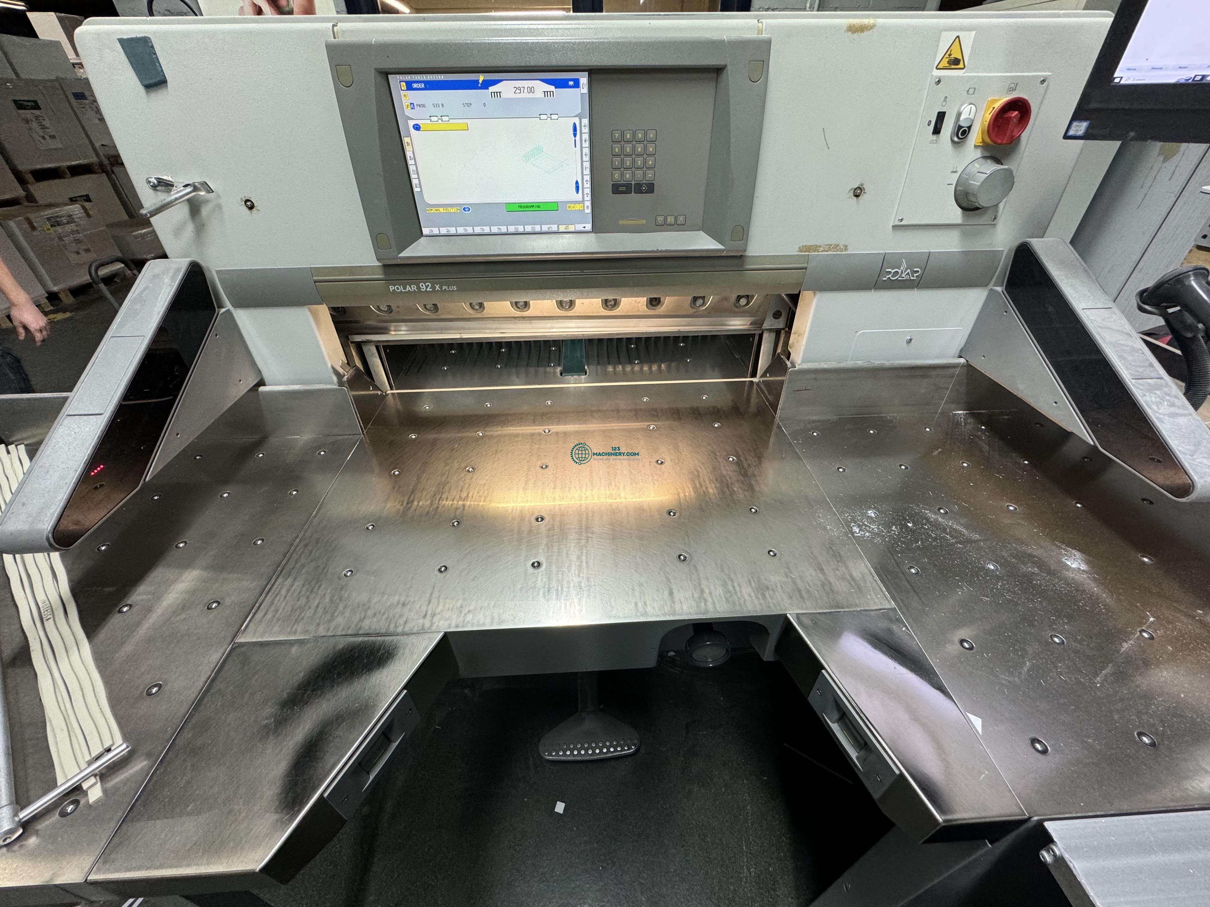 Polar 92 xt cutting line