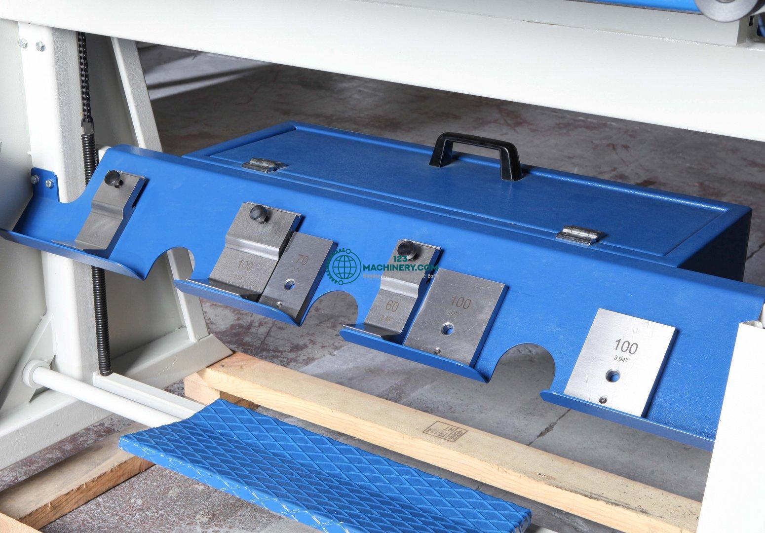 Manual folding machine ERBEND UFA 1212