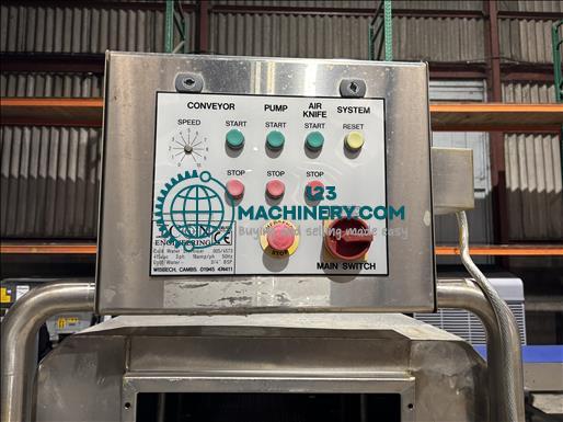Icon Engineering Sanitiser tunnel