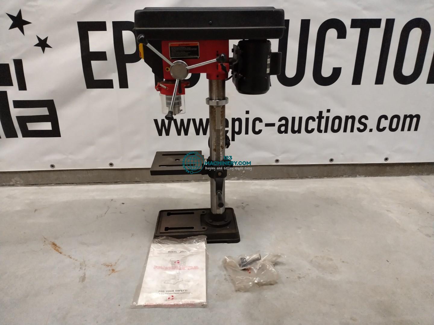 Показывать рекламу Неиспользованный HH импортирует сверлильный станок