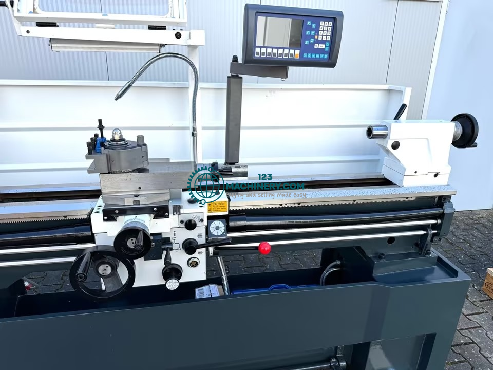 Leit u. Zugspindeldrehmaschine "DREHMA - D410x1500mm