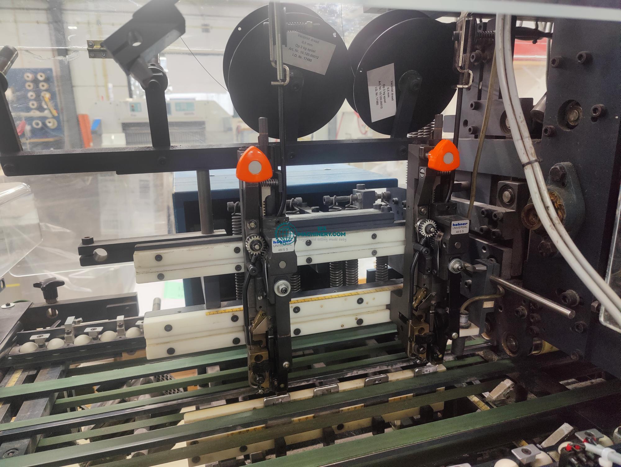 Show advert Collating / stitching machine
