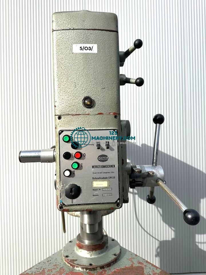 Donau DR 23 - Schnellradialbohrmaschine