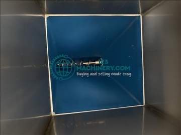 Show advert