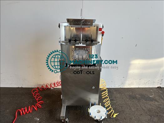 Mostrar anuncio Food Tools CS4AAC Round cake slicer