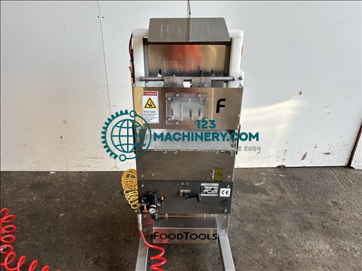 Mostrar anuncio Food Tools CS4AAC Round cake slicer