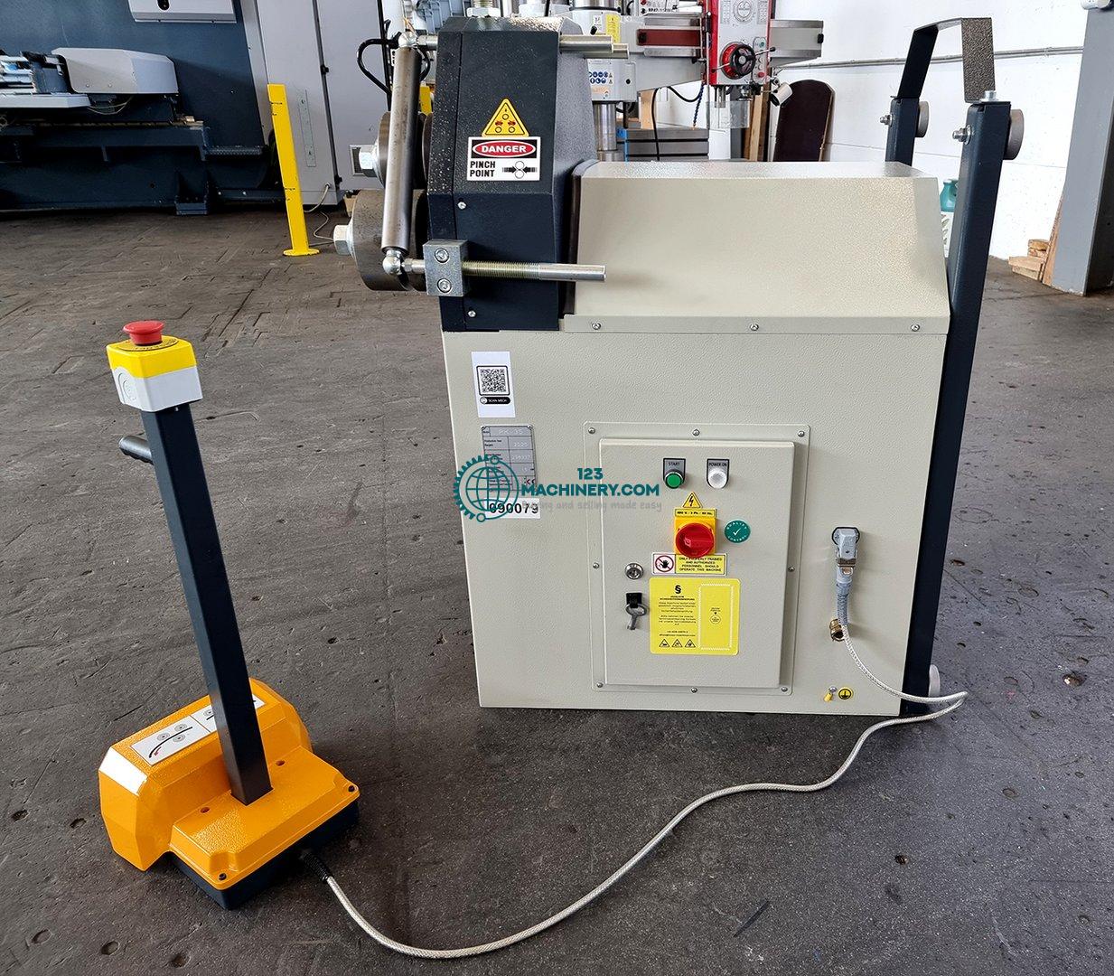 Afficher l`annonce Profile bending machine with manual feed of rolls