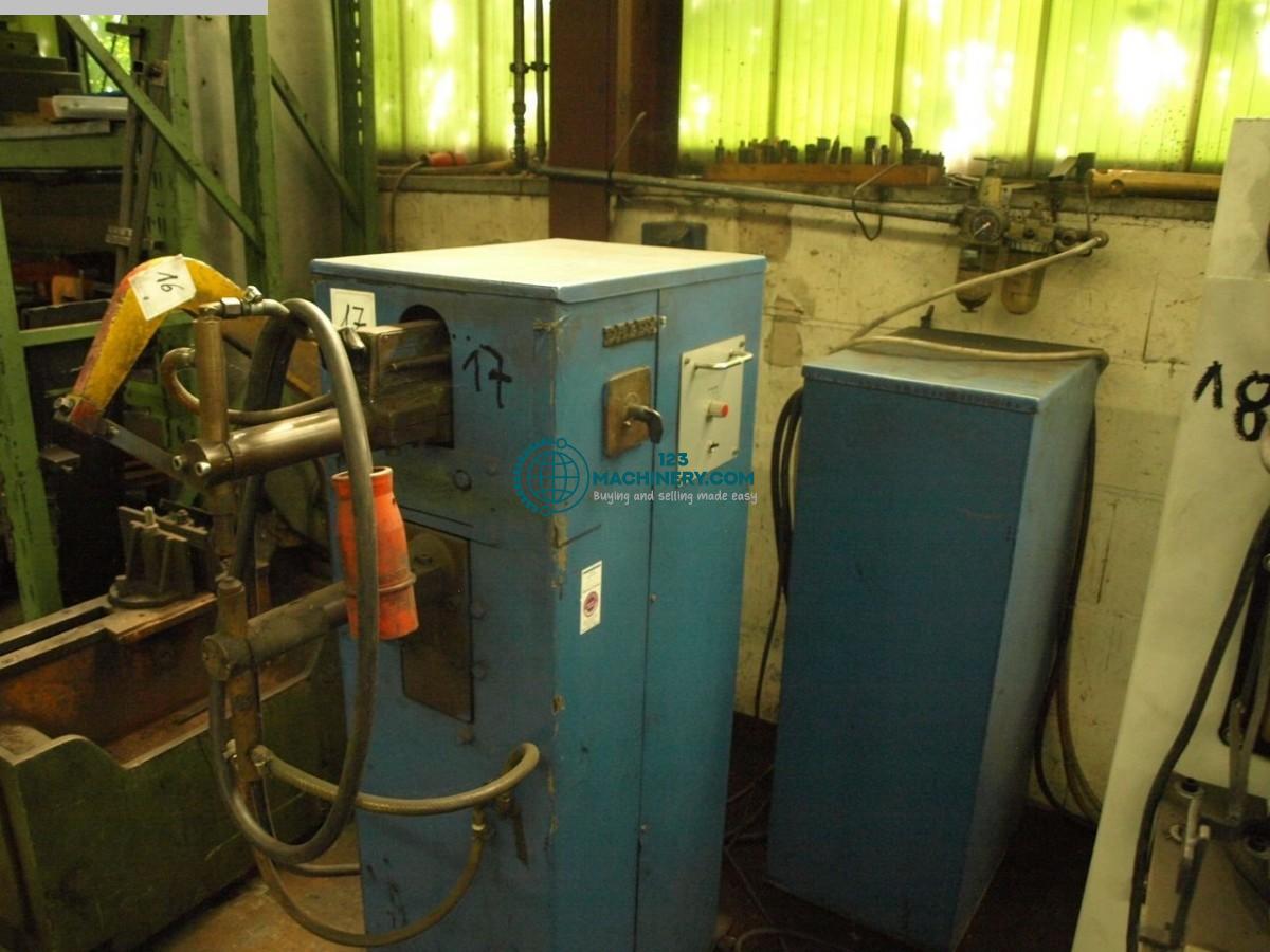 Показывать рекламу Punktschweißmaschine