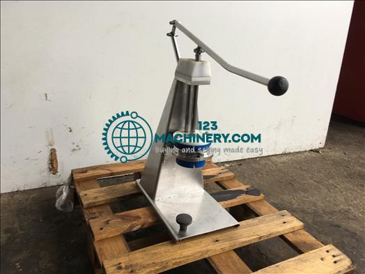 Toon advertentie JFPT fruit/veg prep machine