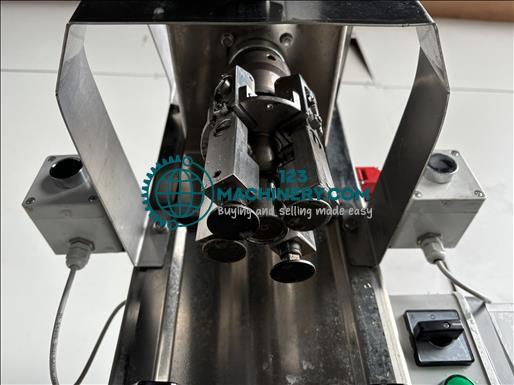 MEP AVT400 Capping machine