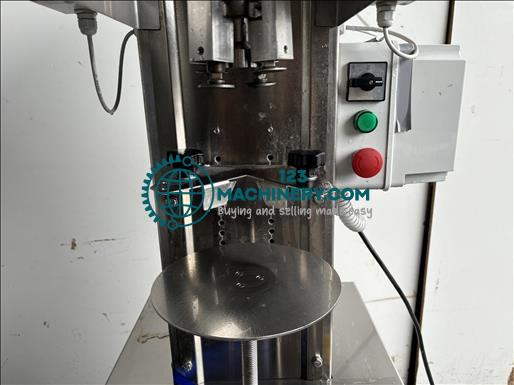 MEP AVT400 Capping machine