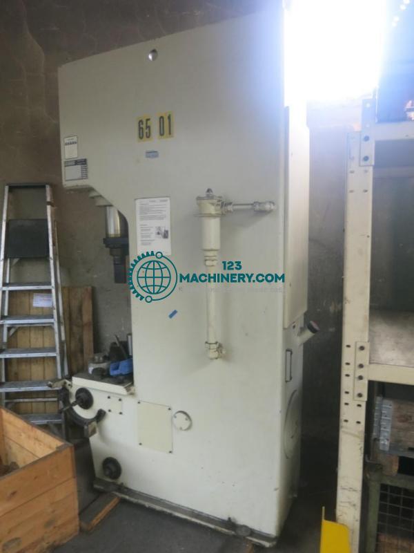 Показывать рекламу Einständerpresse - Hydraulisch