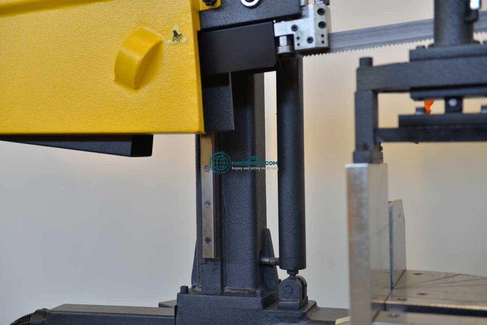 Показывать рекламу Semiautomatic band saw HESSE by BEKA-MAK BMSY 440