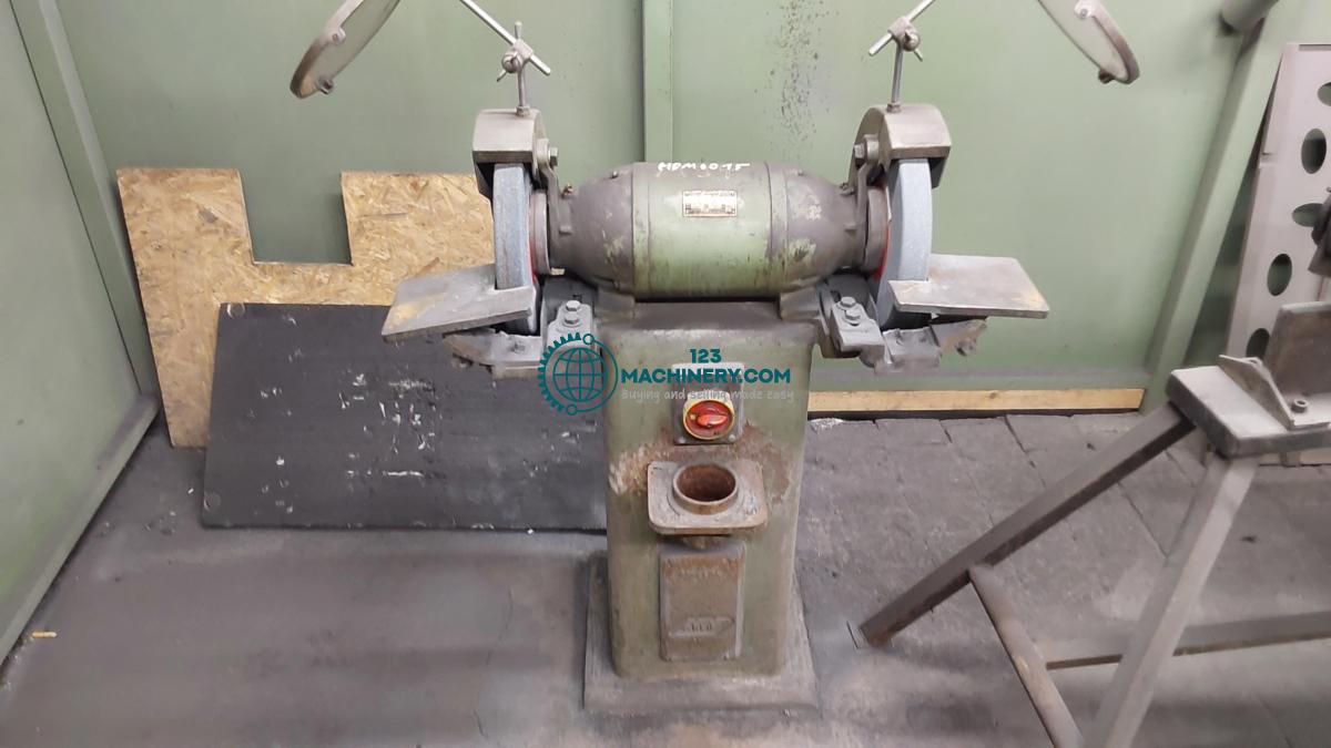 Afficher l`annonce Doppelschleifblock