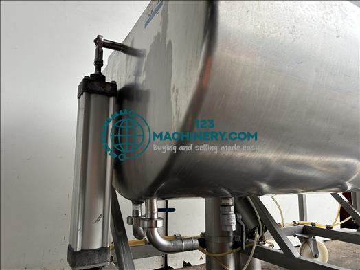 ASTA 500l Twin holding tank