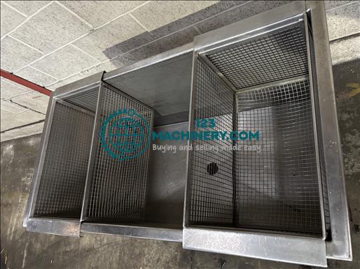 NNP 250L Holding tank