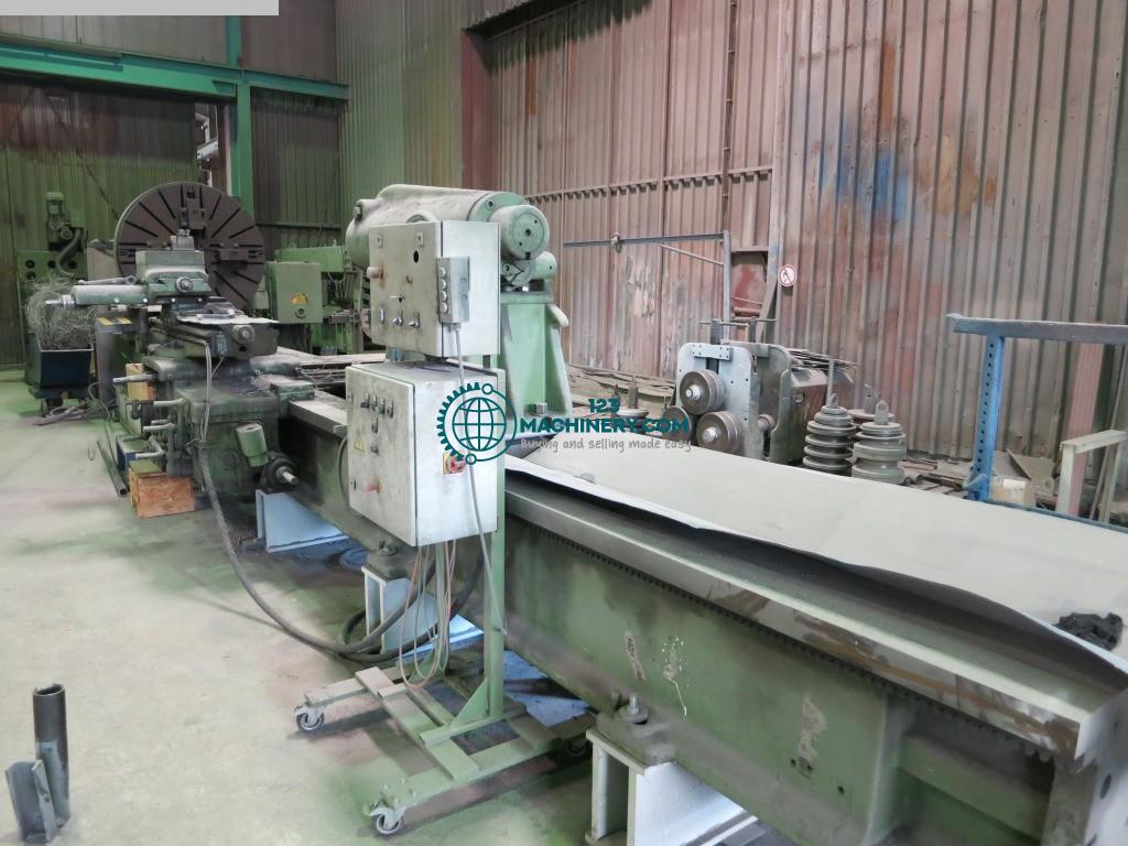 Leit- und Zugspindeldrehmaschine