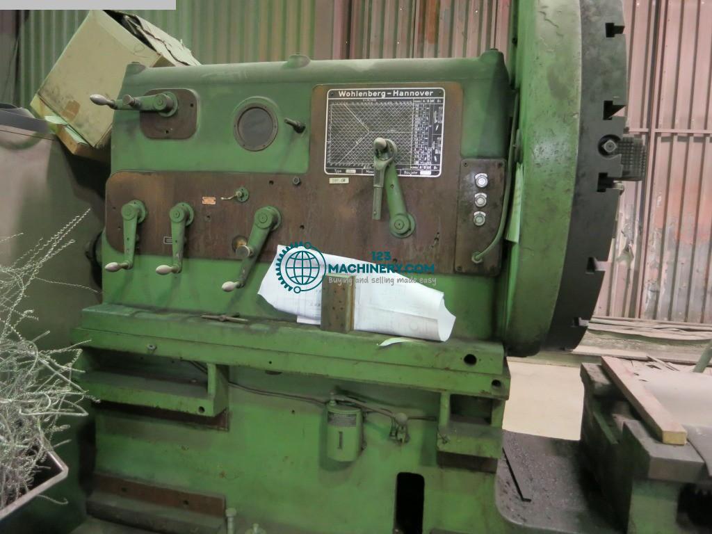 Leit- und Zugspindeldrehmaschine