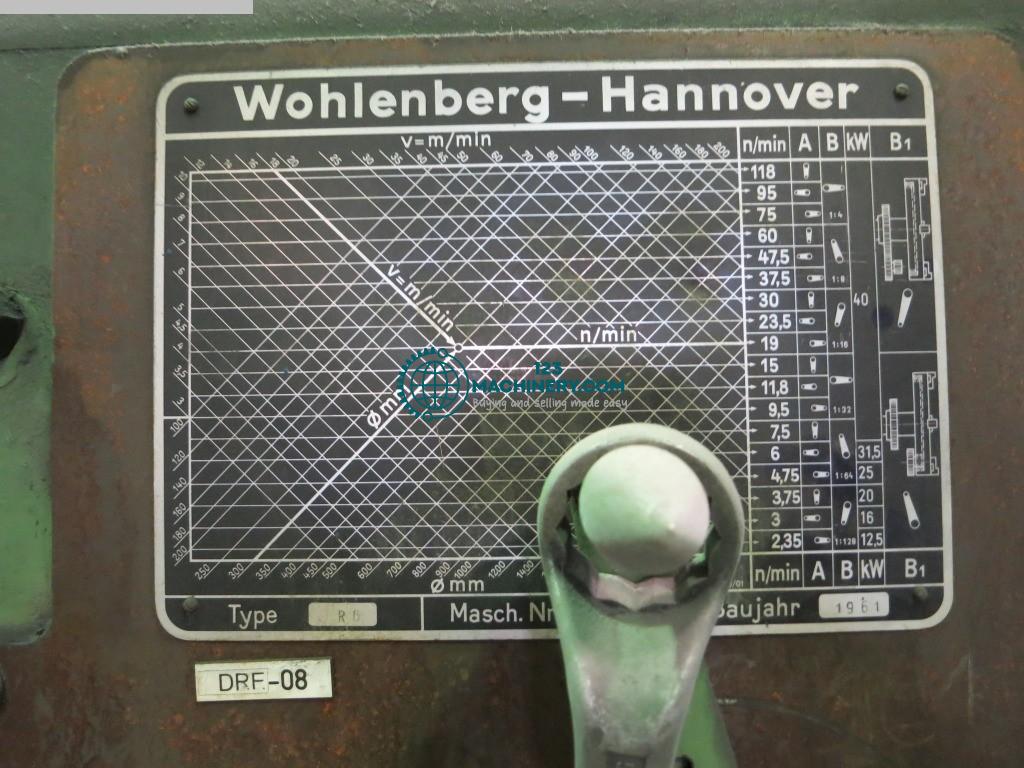 Leit- und Zugspindeldrehmaschine