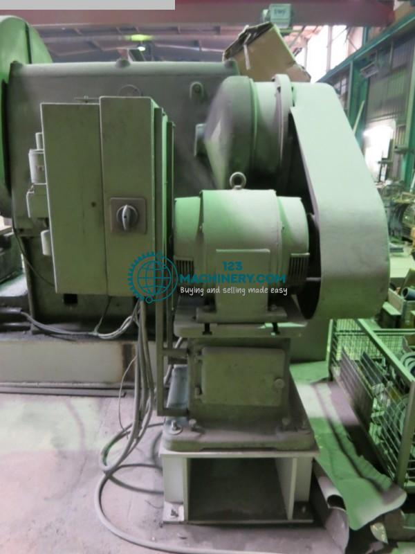 Leit- und Zugspindeldrehmaschine