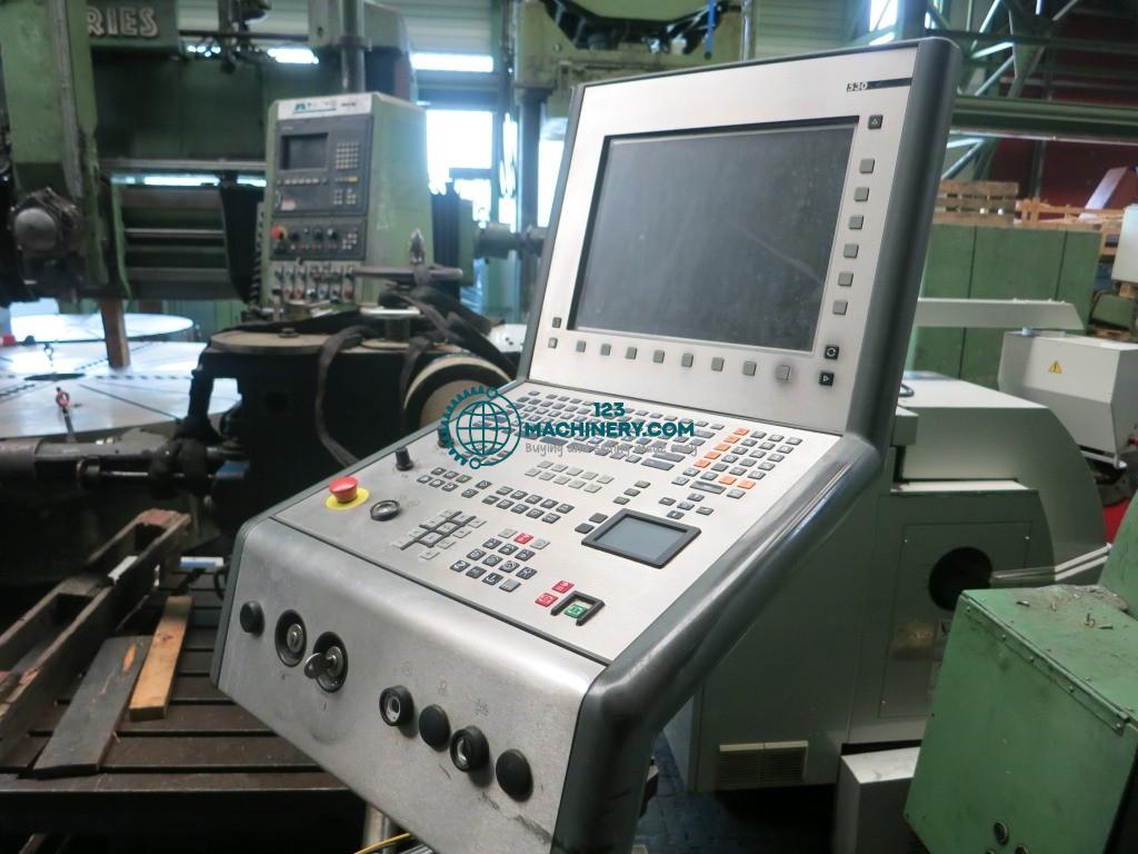 Bearbeitungszentrum - Universal