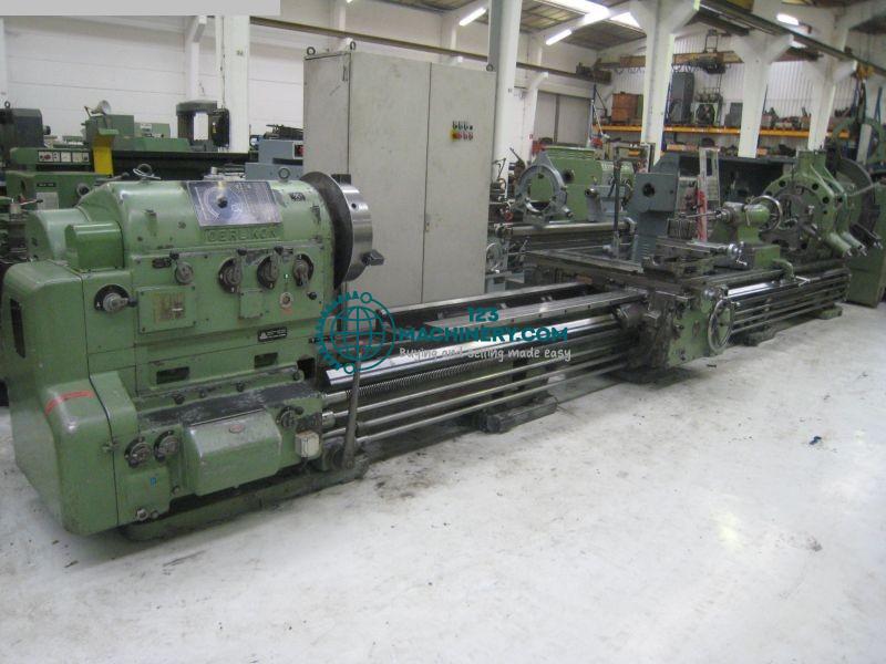 Leit- und Zugspindeldrehmaschine