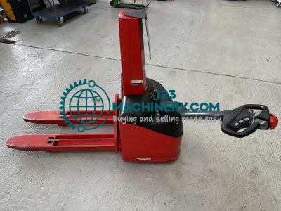 Manitou Stacky 14-S9 PileLifter 2005