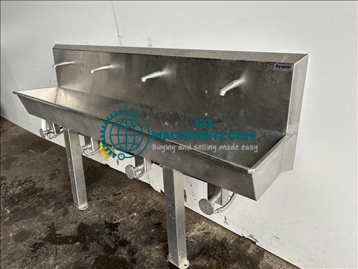 Syspal four station sink