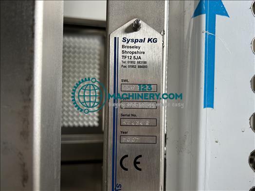 Syspal Totebin hoist