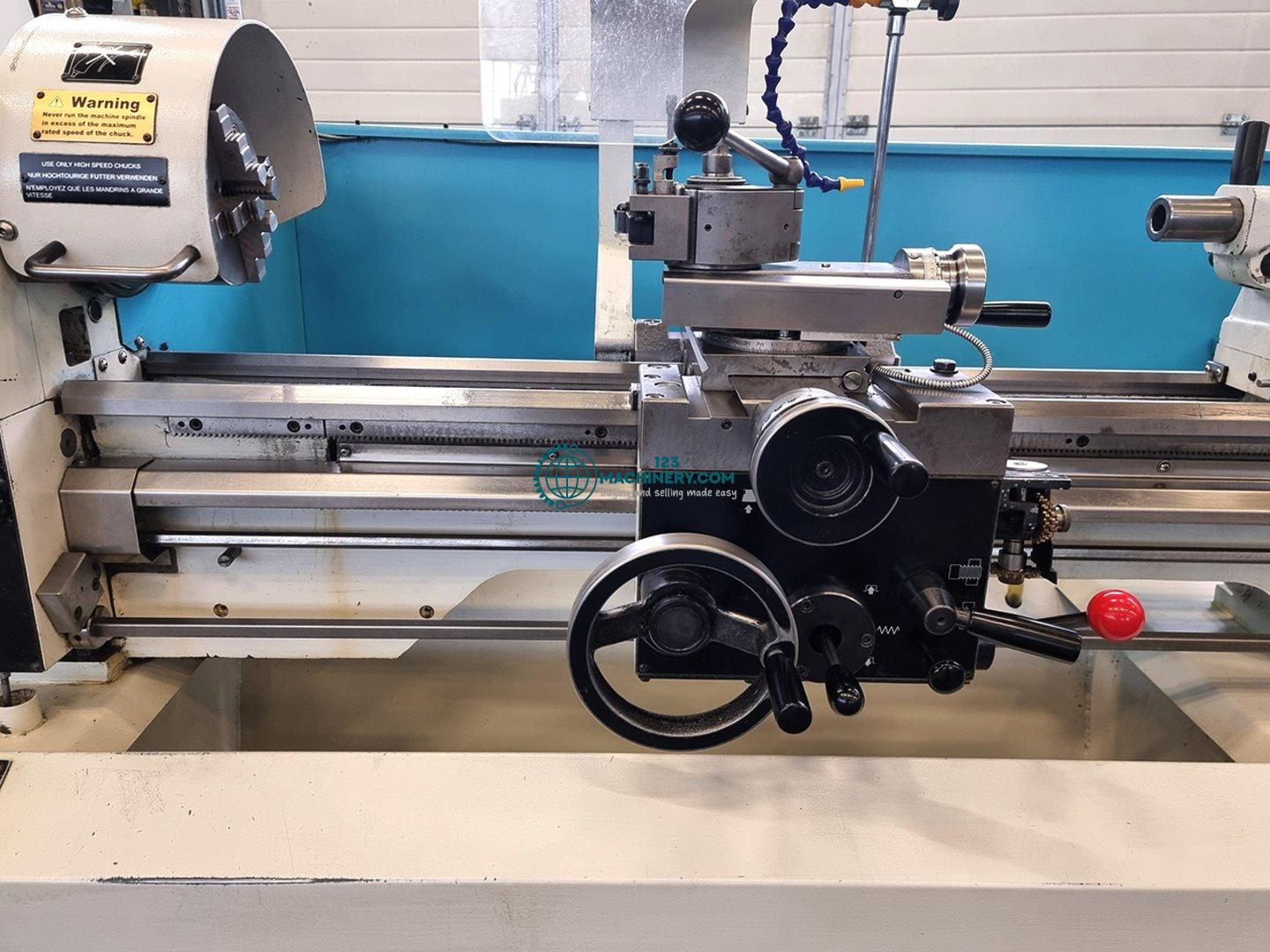 Toon advertentie Centre lathe HARRISON Student M300
