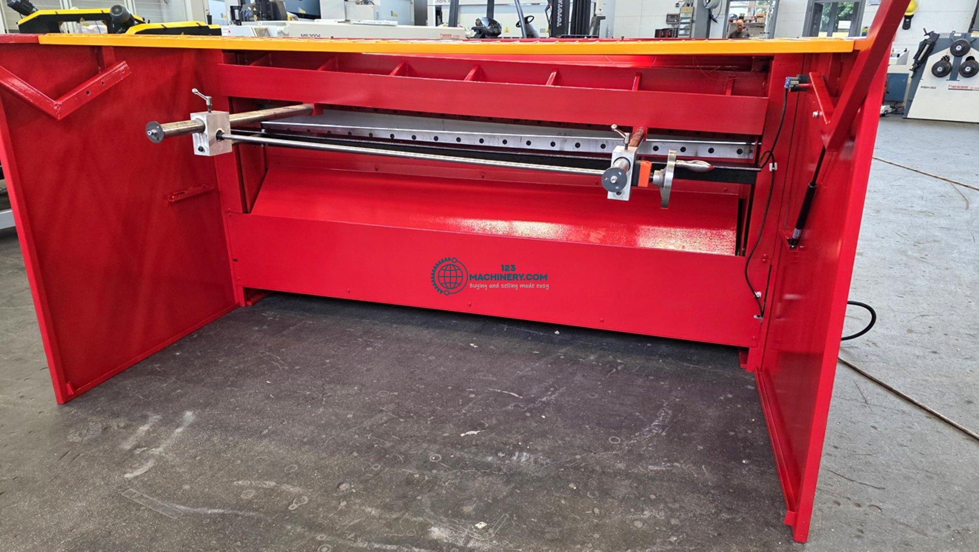 Motorized plate shear HOLZMANN TBS 2050 E3