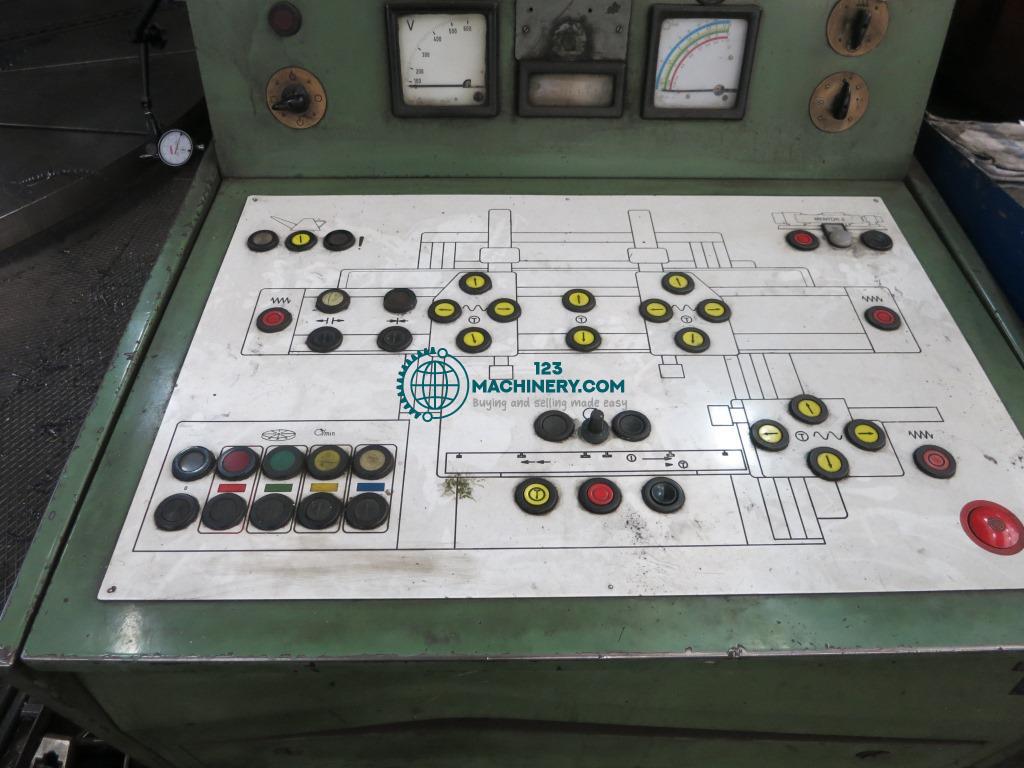 Show advert Karusselldrehmaschine - Doppelständer